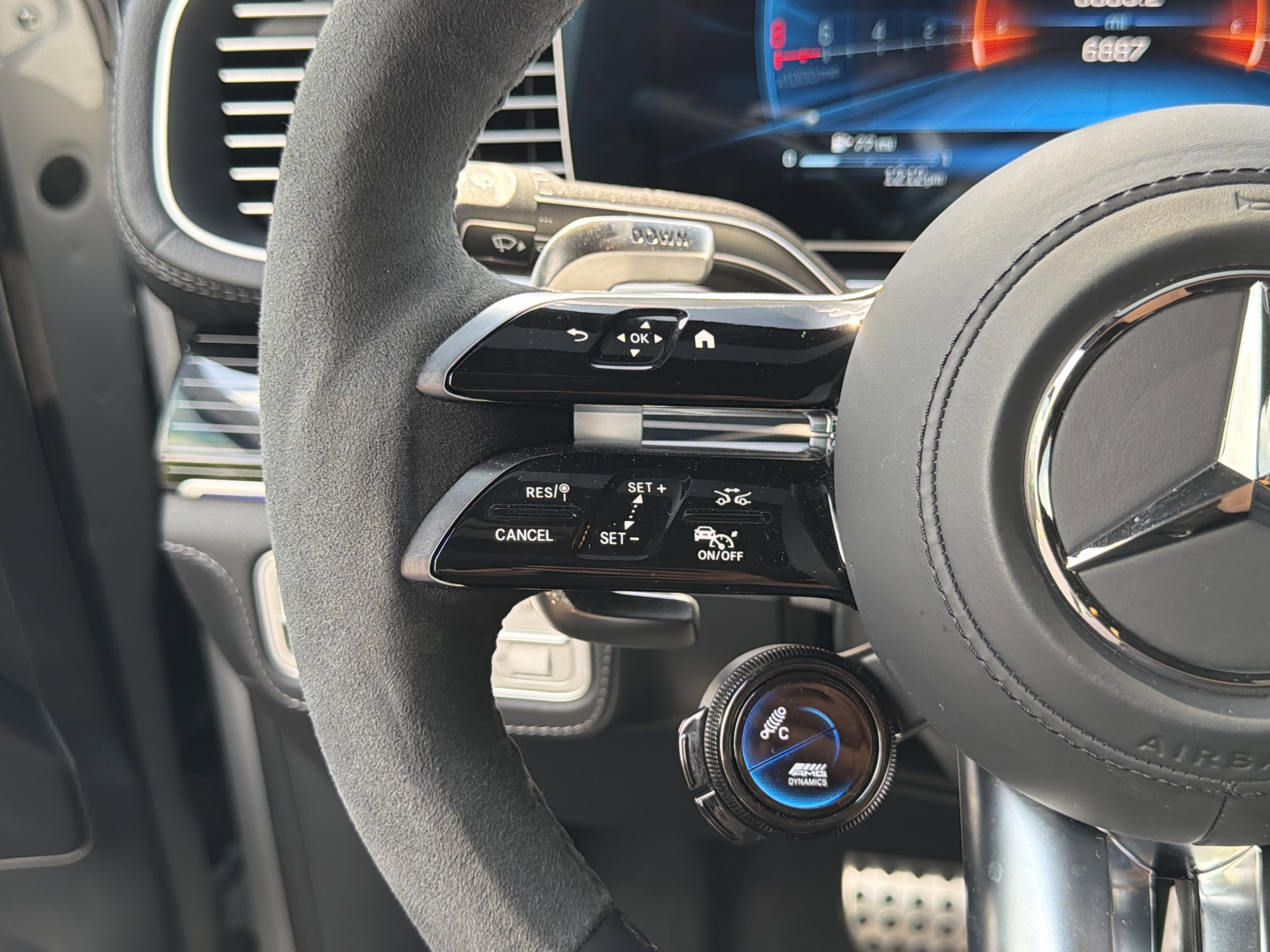 Used 2025 Mercedes-Benz GLE 53 AMG 4MATIC Coupe image 30