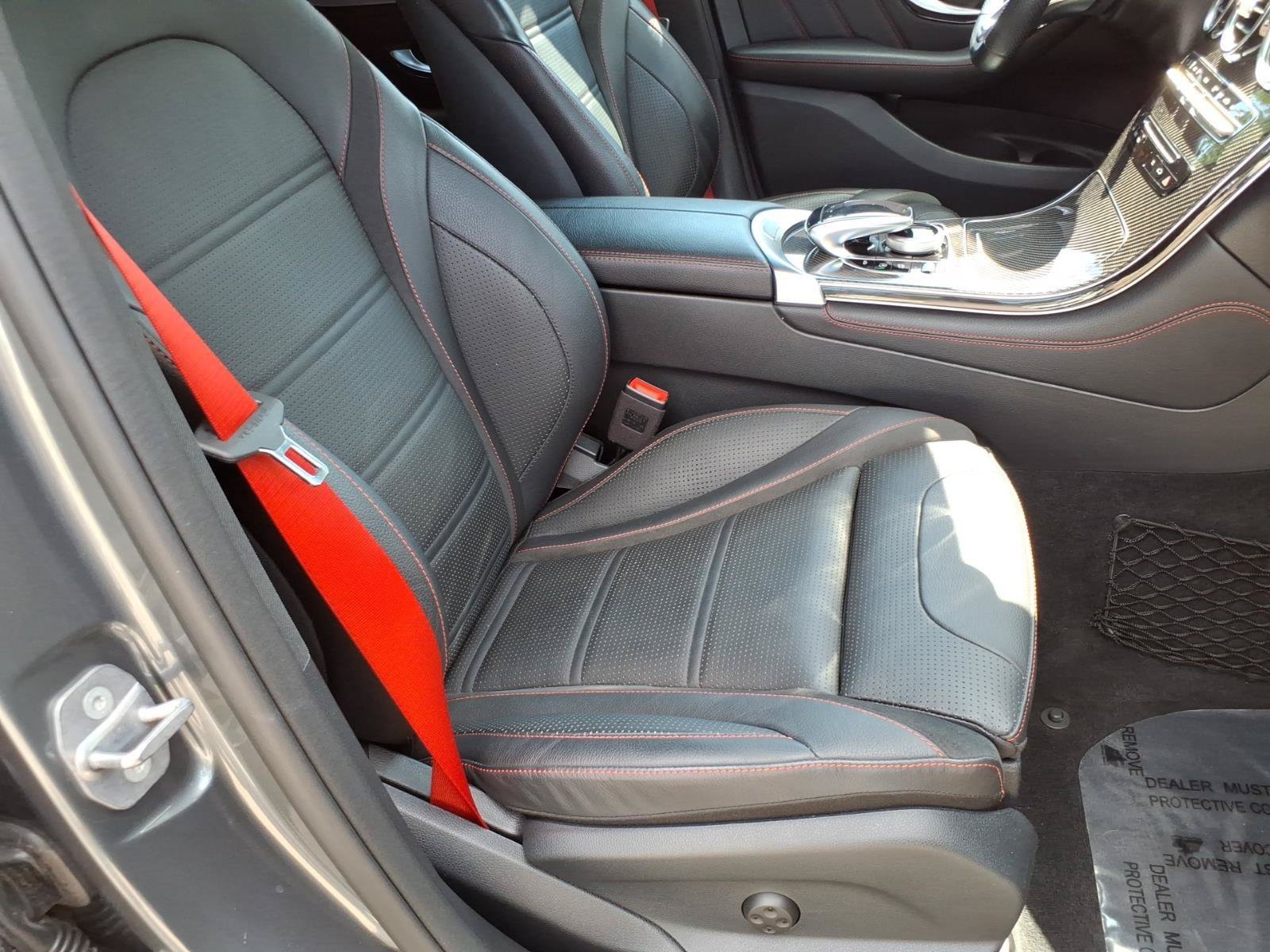 Used 2019 Mercedes-Benz GLC 43 AMG 4MATIC image 24