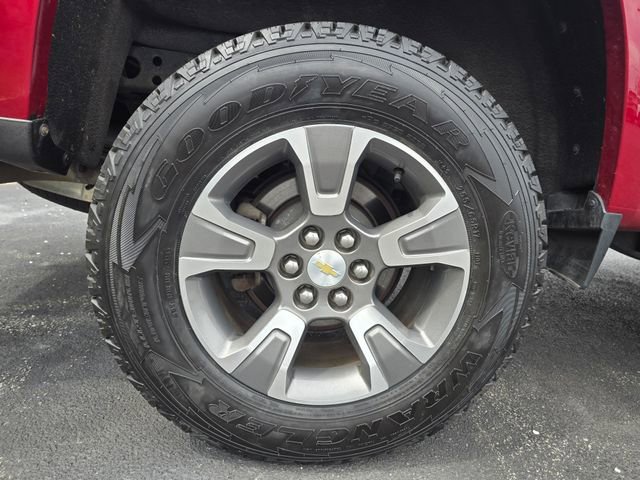 Used 2017 Chevrolet Colorado Z71 AWD/4WD image 12