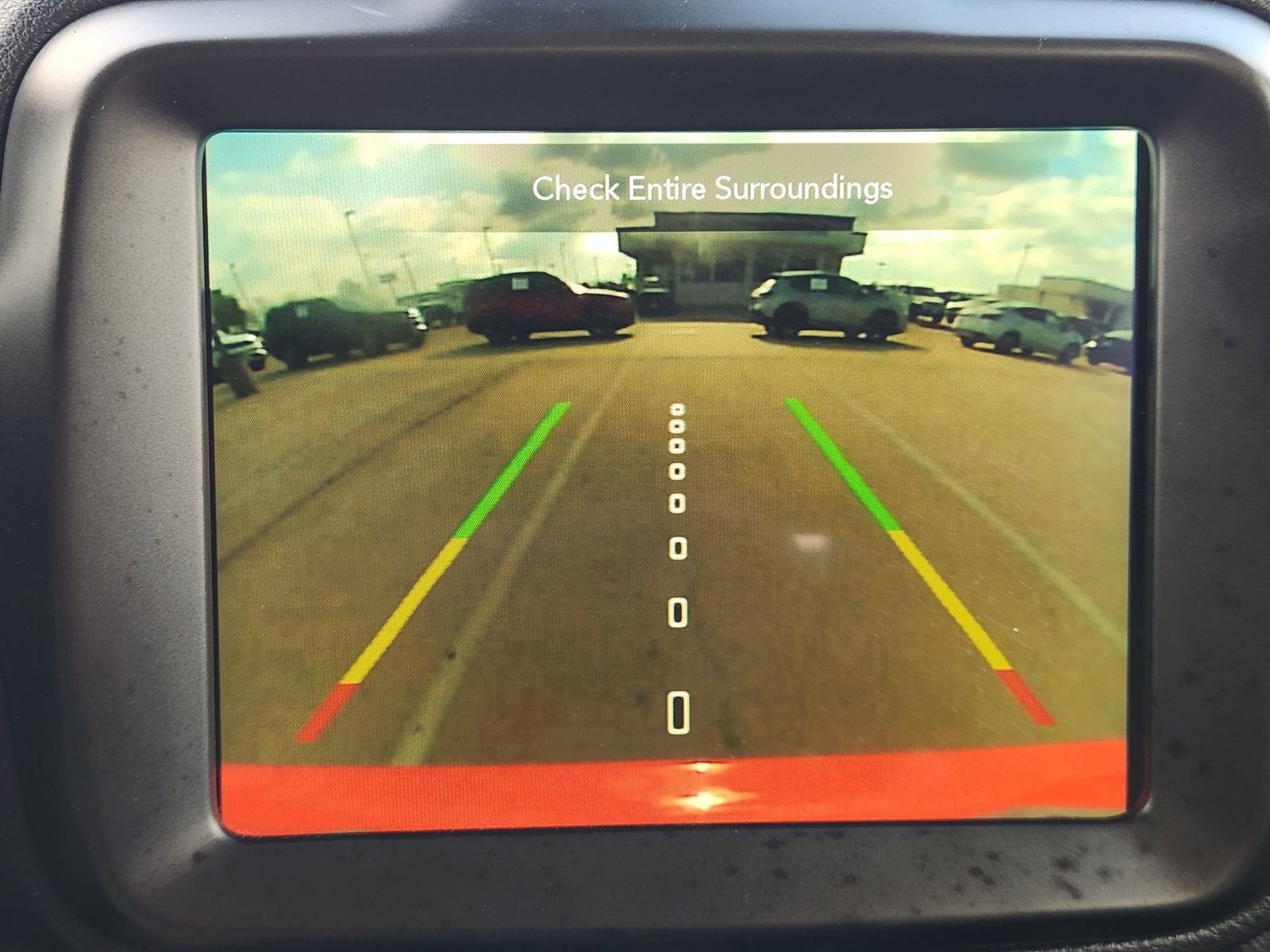 Used 2023 Jeep Renegade Latitude AWD/4WD image 18