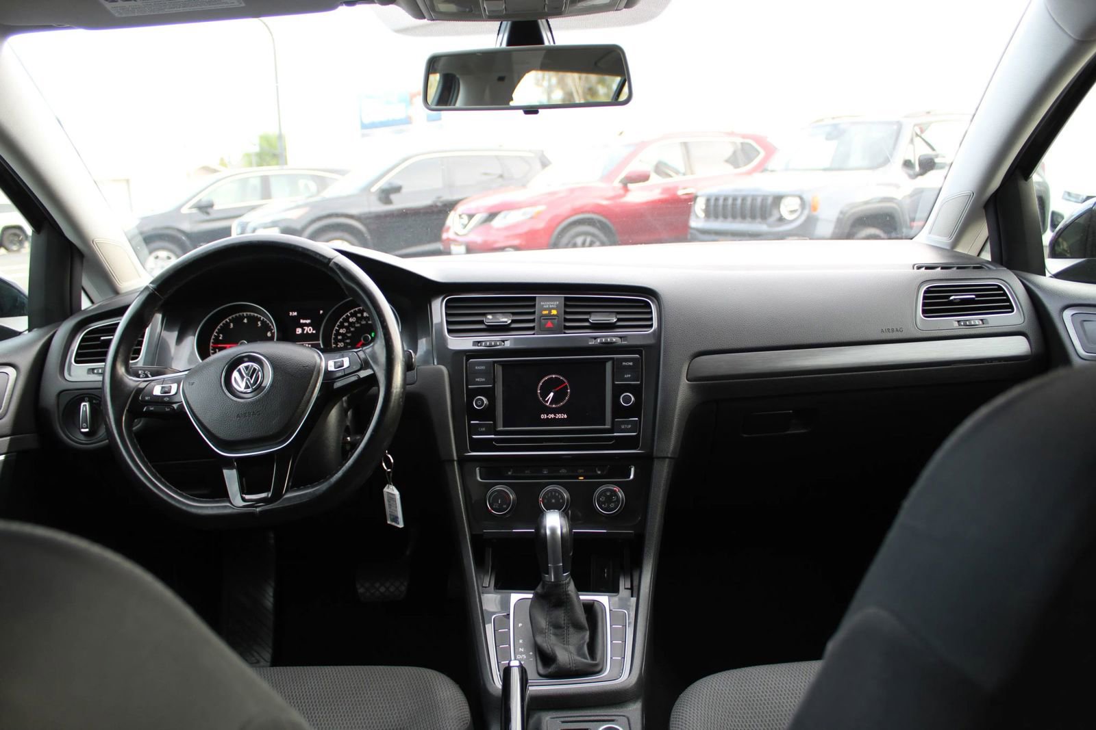 Used 2019 Volkswagen Golf S image 13