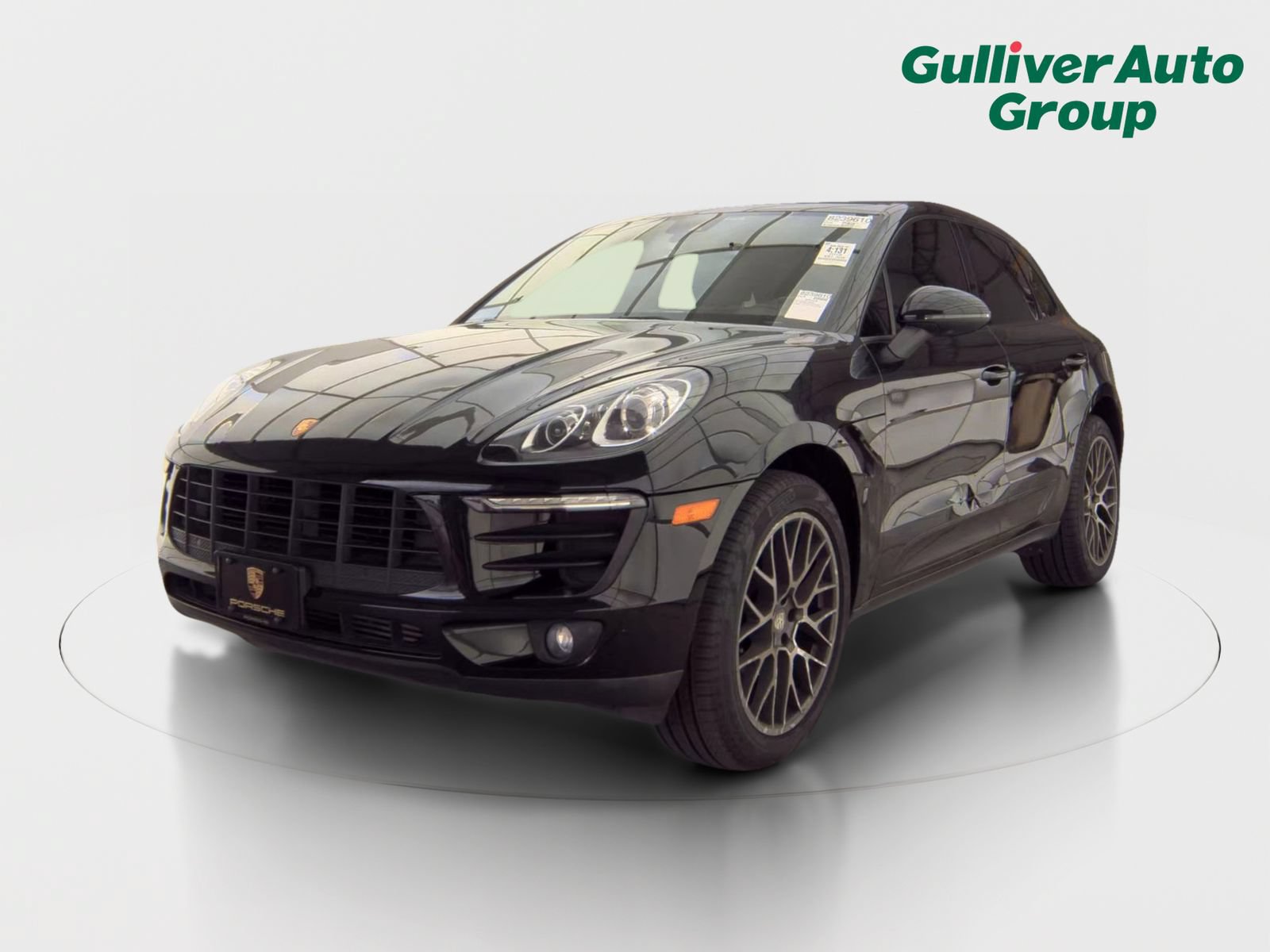 Used 2018 Porsche Macan Sport Edition AWD/4WD image 1