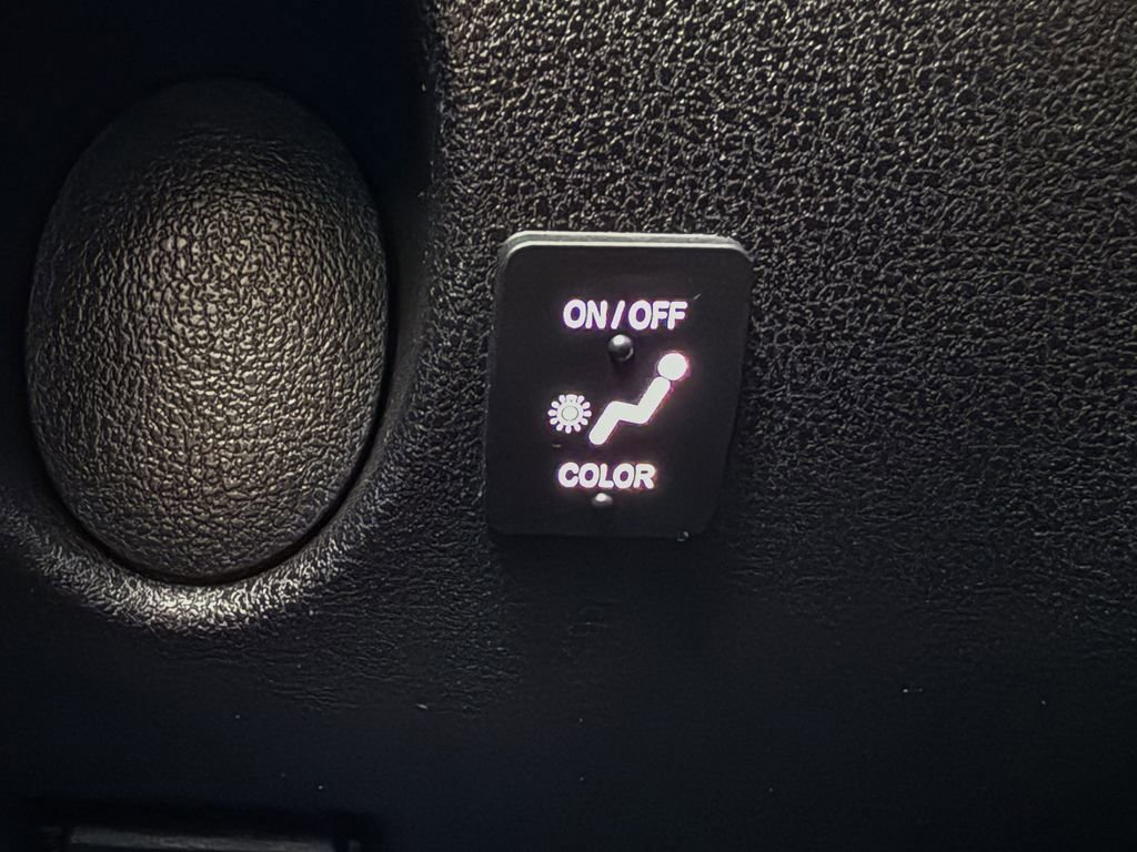 Certified 2024 Nissan Z Performance w/ Floor Mat Package image 34