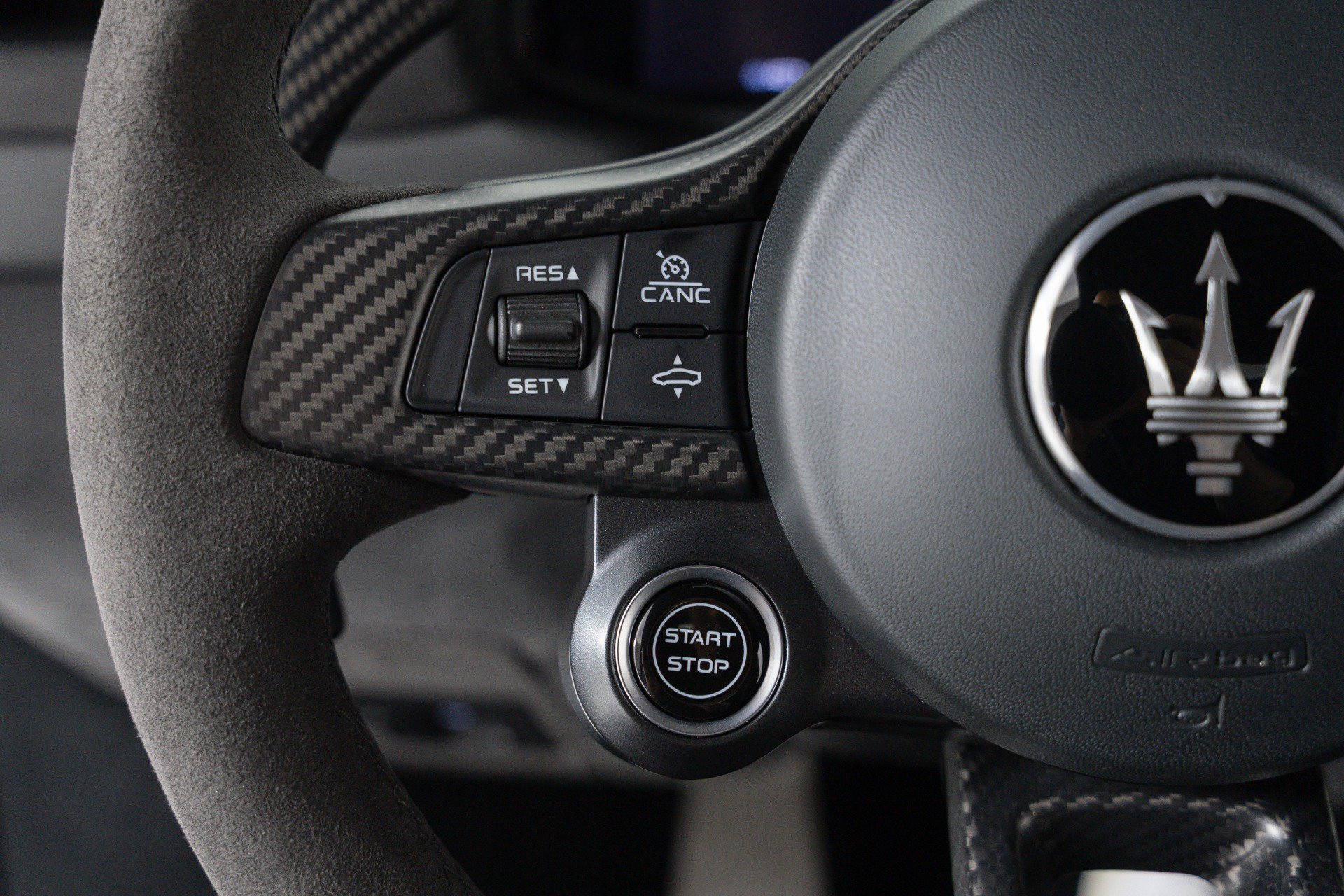 Used 2022 Maserati MC20 Coupe RWD image 23