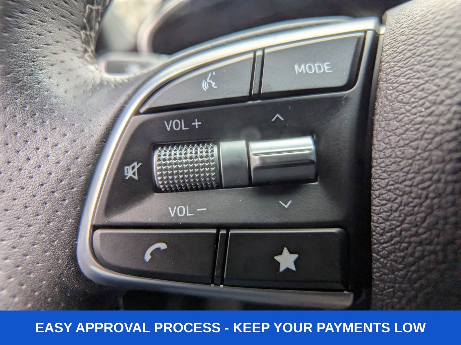 Used 2023 Genesis G70 2.0T image 39