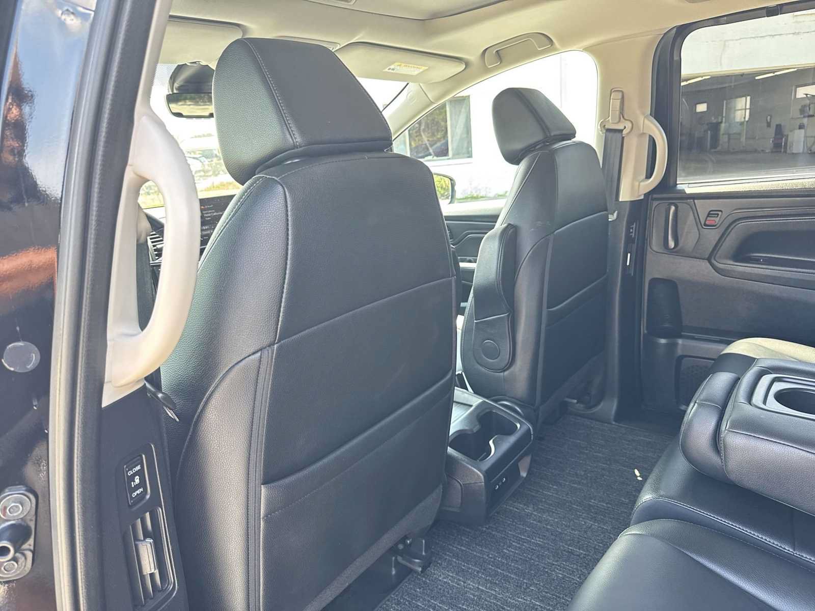 Used 2025 Honda Odyssey EX-L image 18