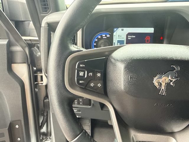 Used 2023 Ford Bronco Black Diamond AWD/4WD image 31