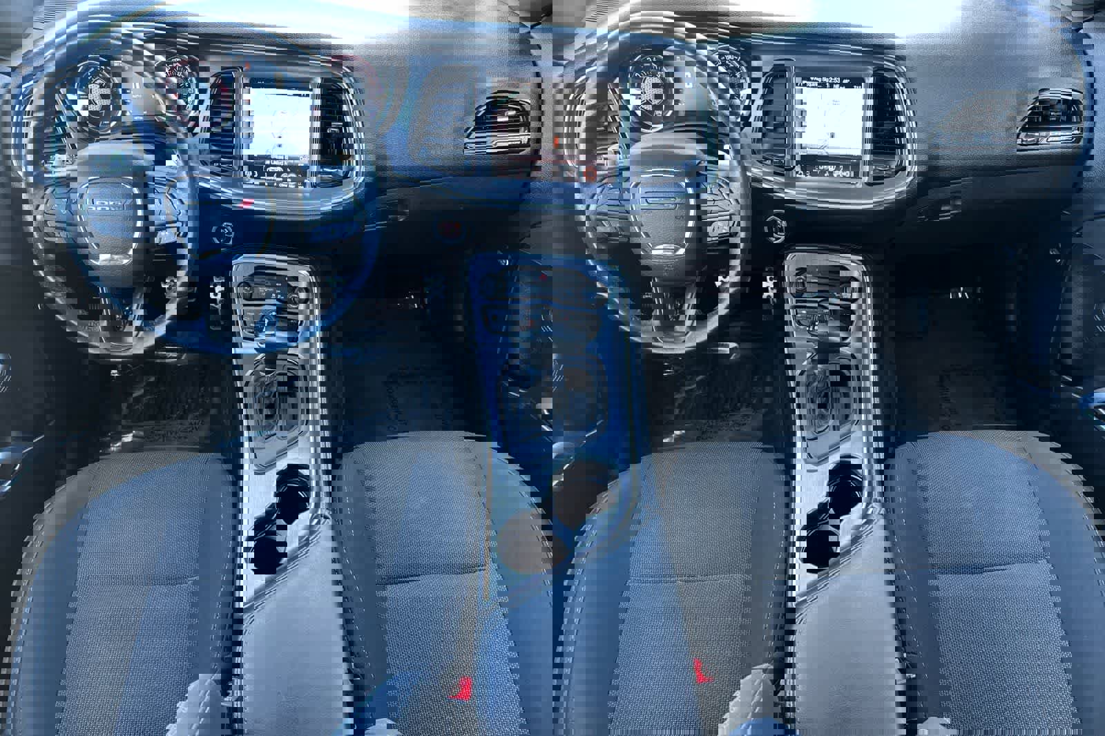 Used 2016 Dodge Challenger R/T Scat Pack RWD image 3