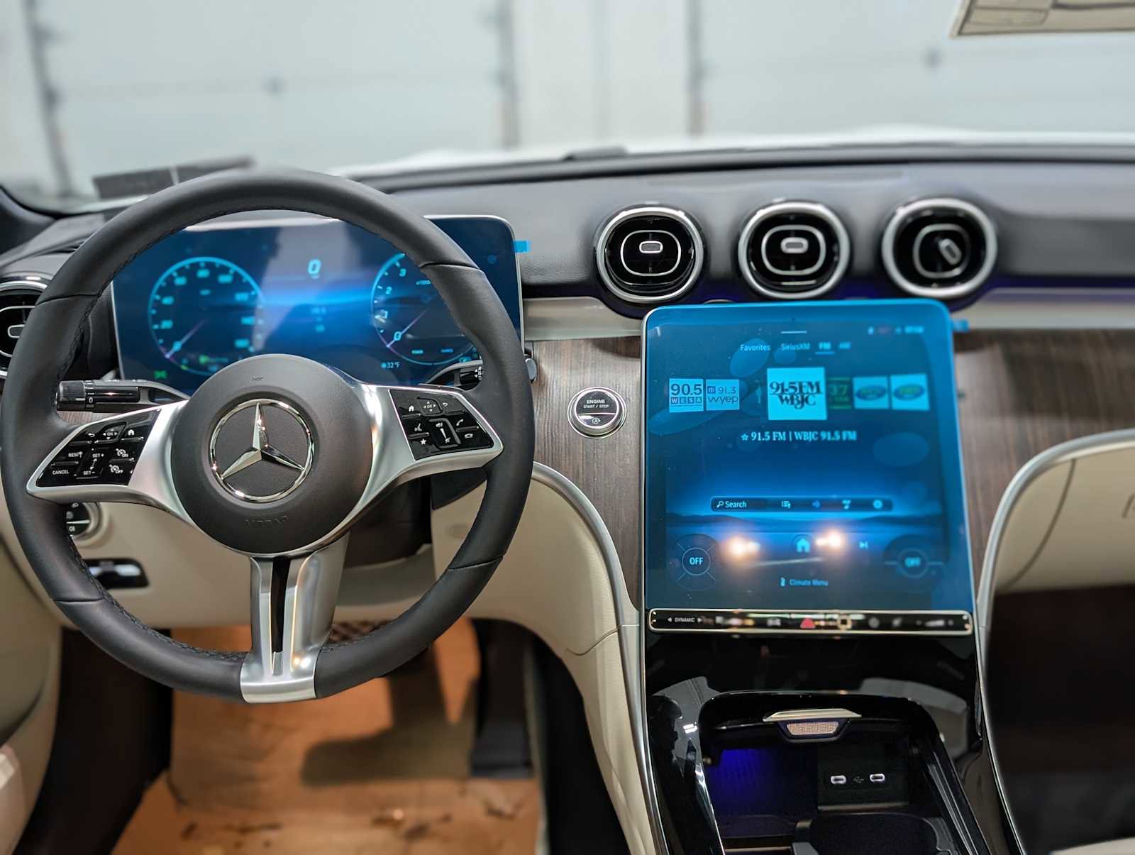 New 2026 Mercedes-Benz C 300 4MATIC Sedan image 6