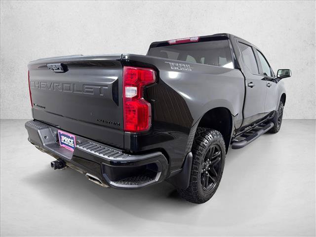 Used 2023 Chevrolet Silverado 1500 Custom Trail Boss w/ Midnight Edition AWD/4WD image 3