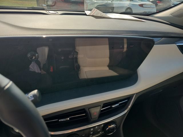 Used 2024 Buick Encore GX Preferred w/ Comfort Package AWD/4WD image 27