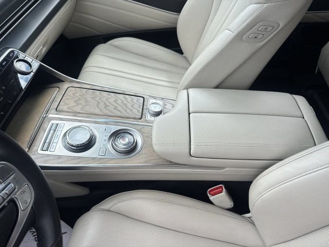 Used 2024 Genesis GV80 2.5T AWD/4WD image 22