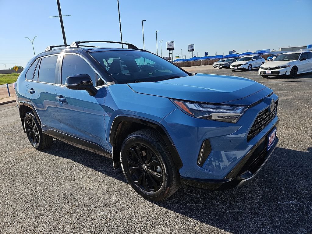 Used 2023 Toyota RAV4 XSE AWD/4WD image 10