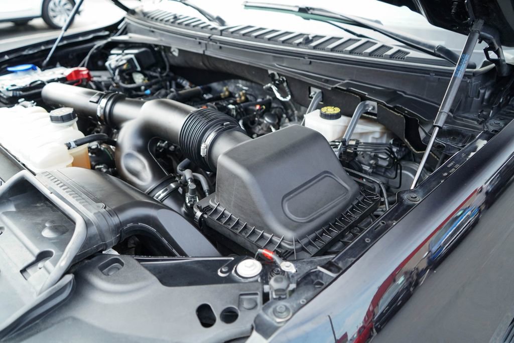 Used 2024 Ford Expedition Max XLT image 37