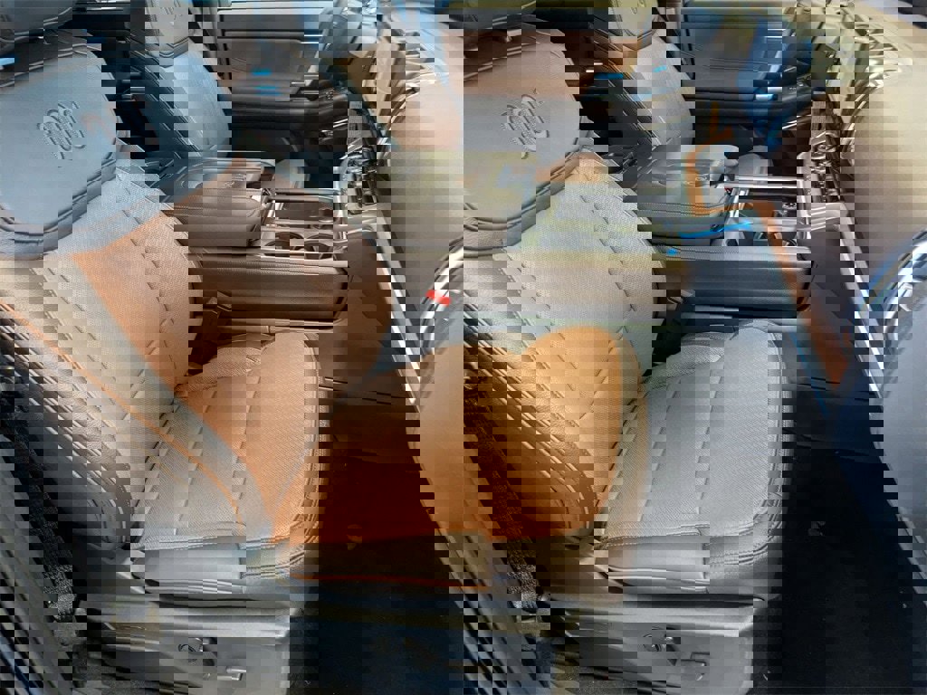 New 2025 Ford Expedition King Ranch image 22