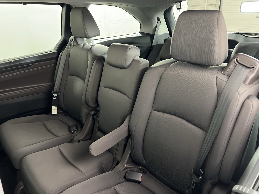 Used 2019 Honda Odyssey EX image 4