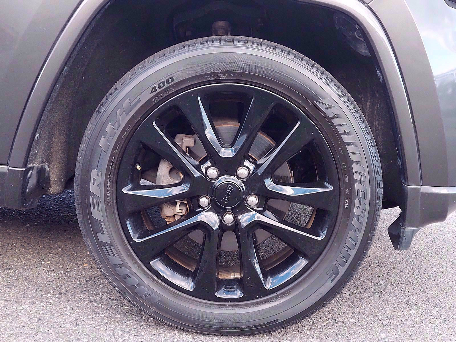 Used 2018 Jeep Grand Cherokee Altitude image 8