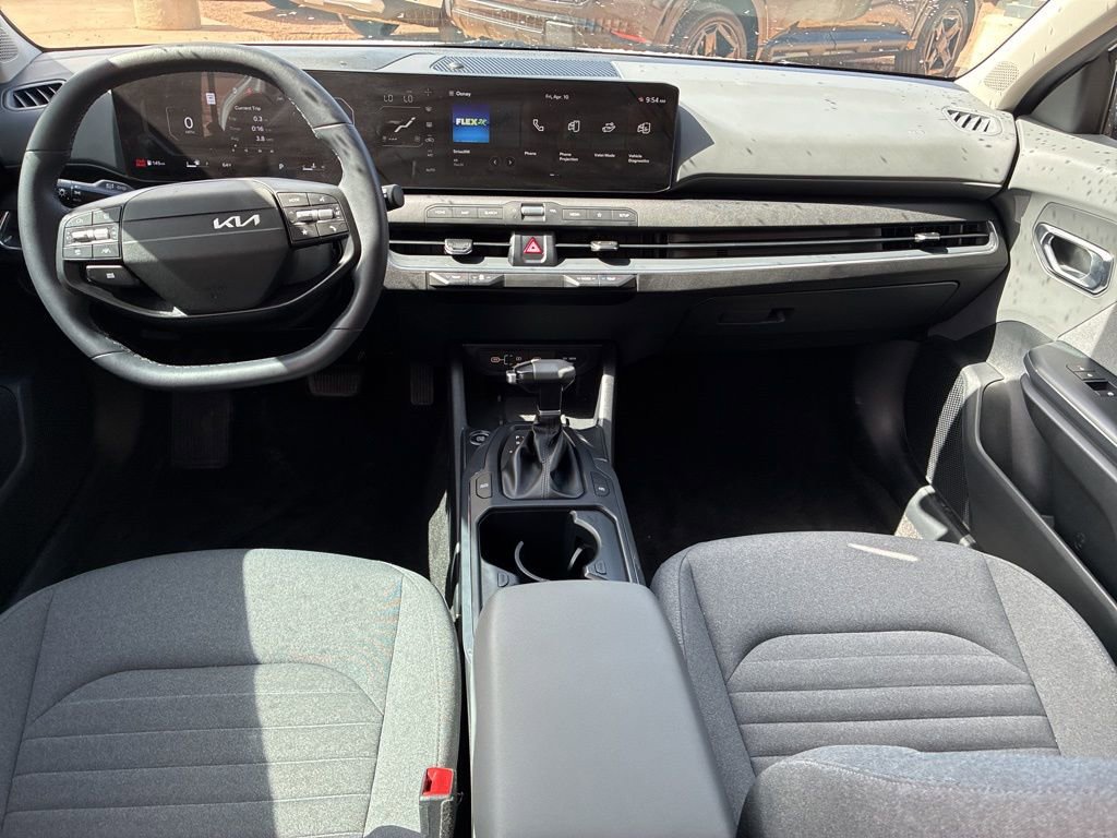 Certified 2025 Kia K4 EX FWD image 18