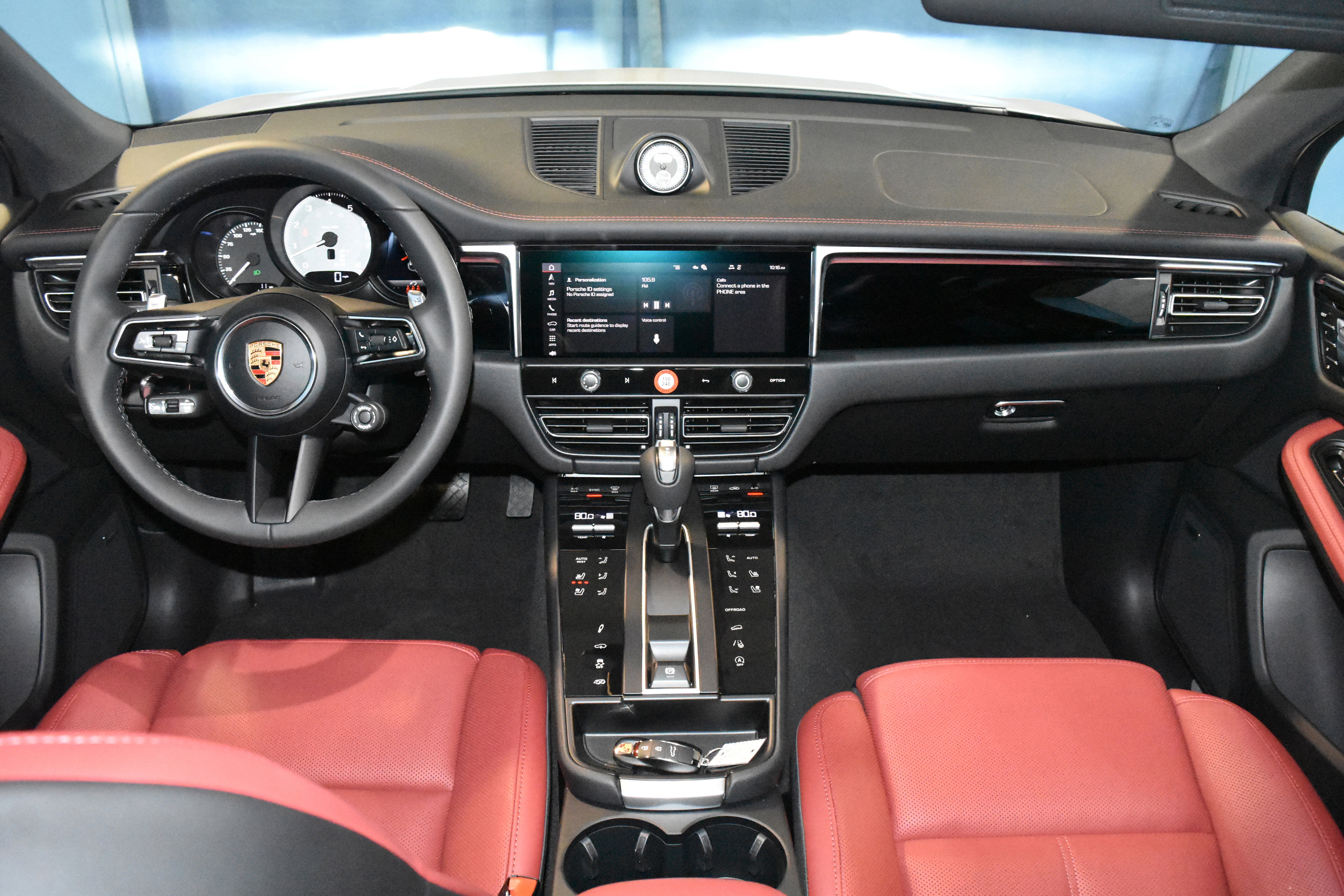 New 2026 Porsche Macan S image 9