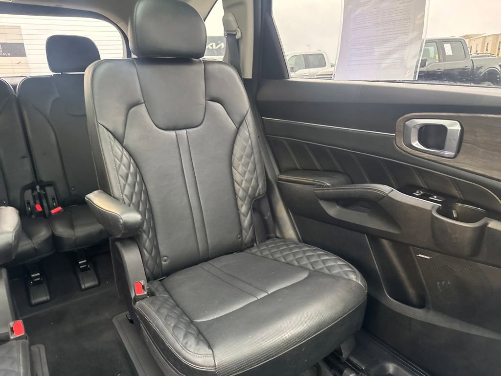 Used 2022 Kia Sorento SX Prestige AWD/4WD image 15