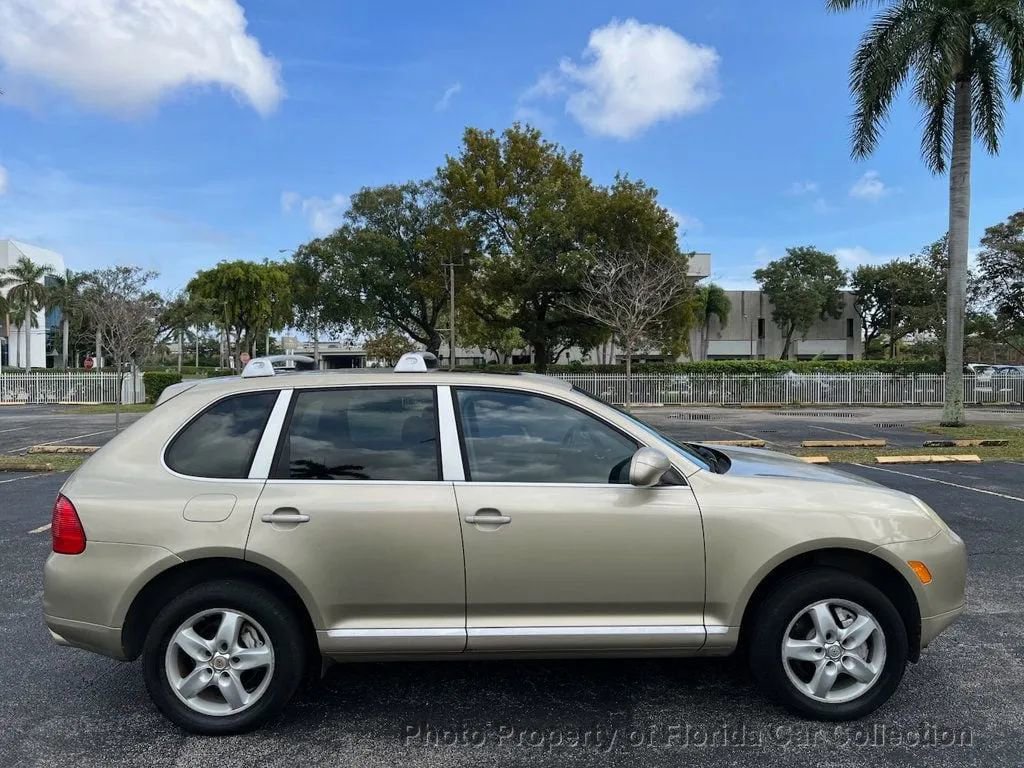 Used 2005 Porsche Cayenne S image 6