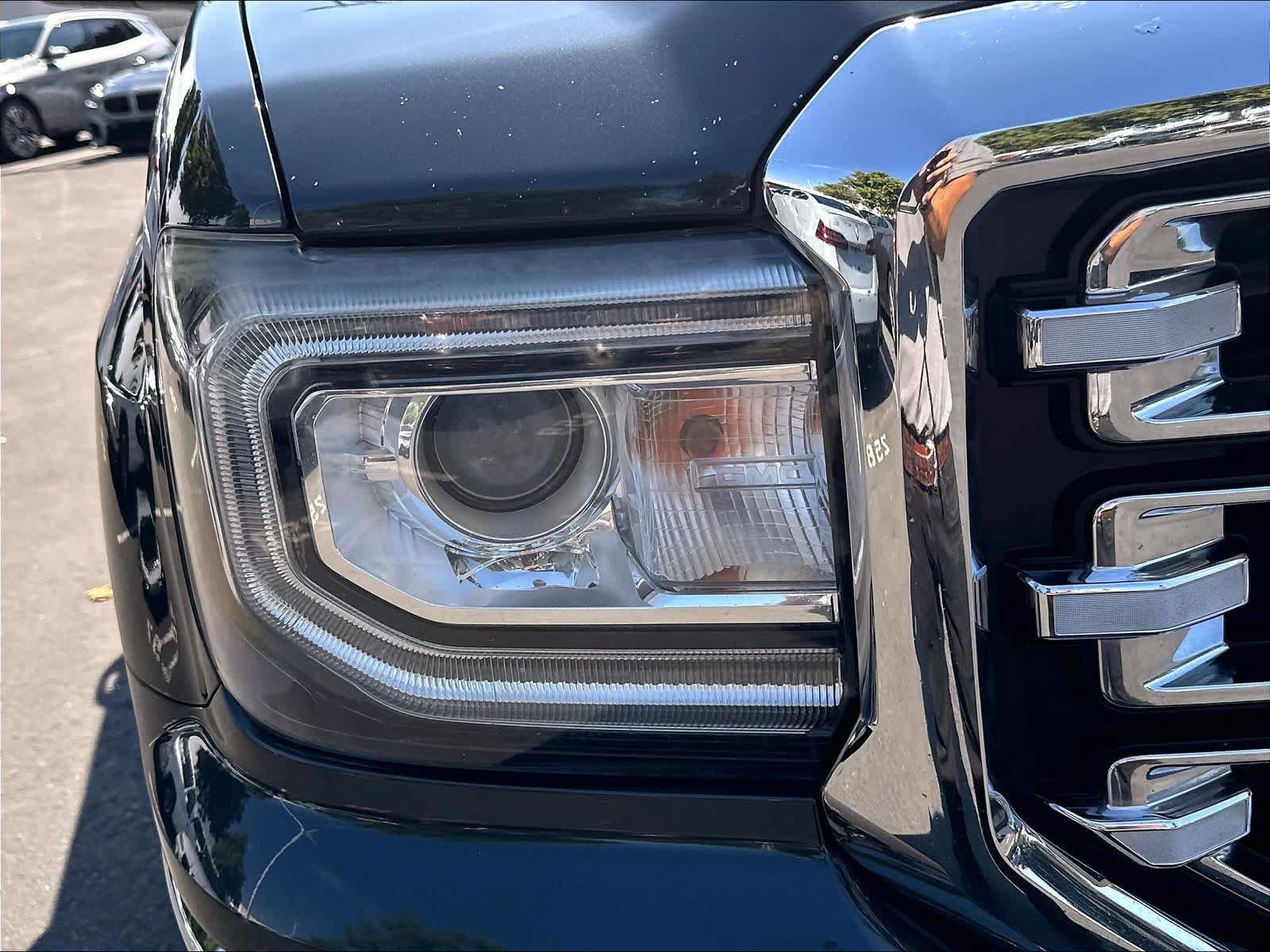 Used 2018 GMC Sierra 1500 SLT w/ SLT Premium Package AWD/4WD image 33