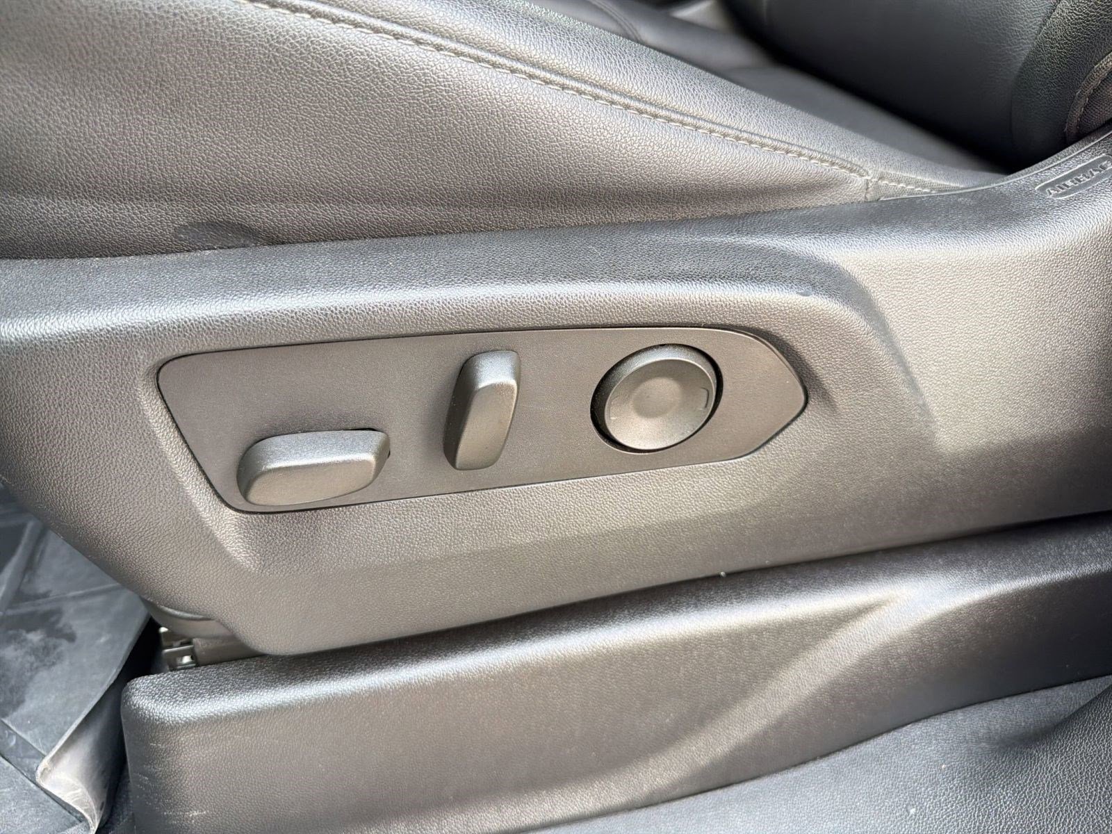 Certified 2023 Chevrolet Tahoe LT w/ Luxury Package image 13