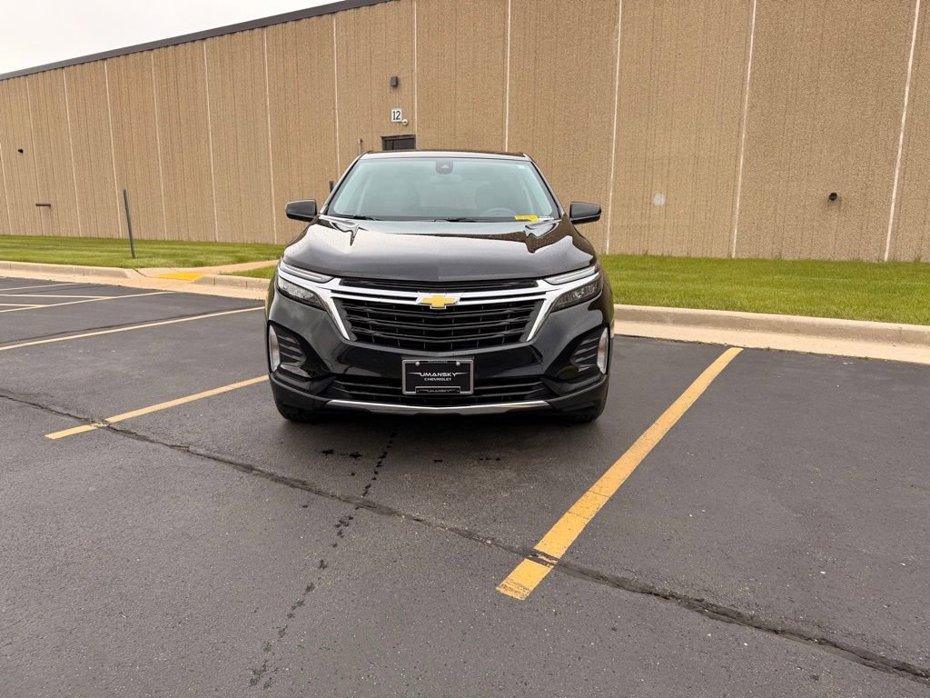Used 2023 Chevrolet Equinox LT FWD image 3