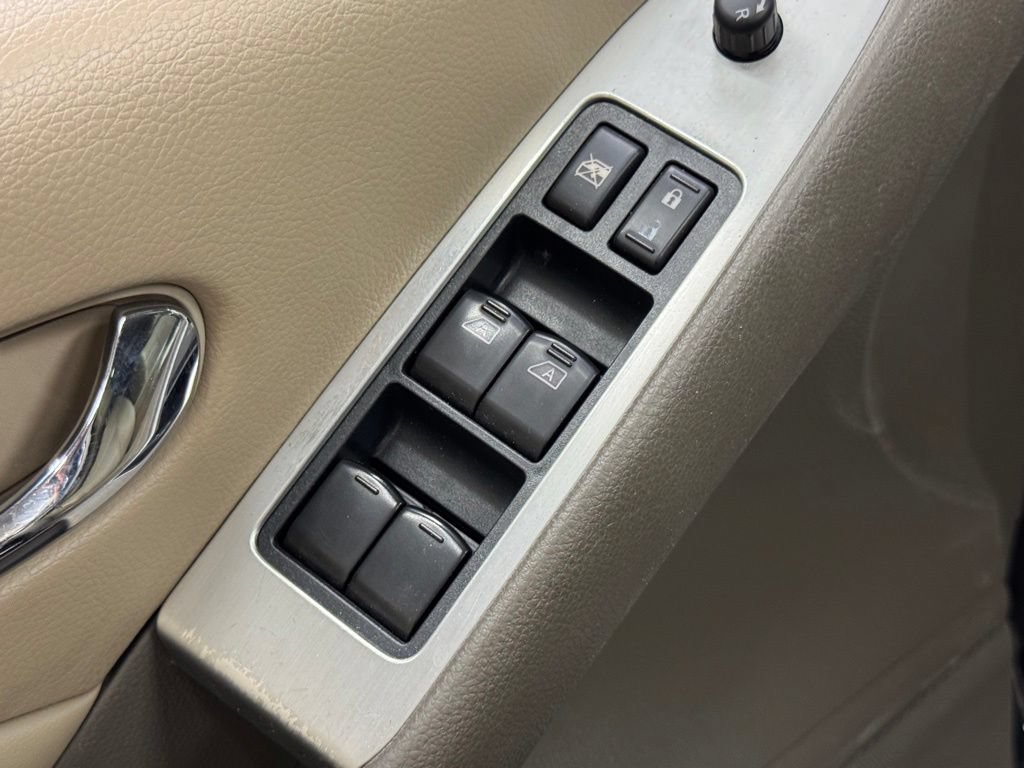 Used 2013 Nissan Murano SL w/ Navigation Pkg AWD/4WD image 13