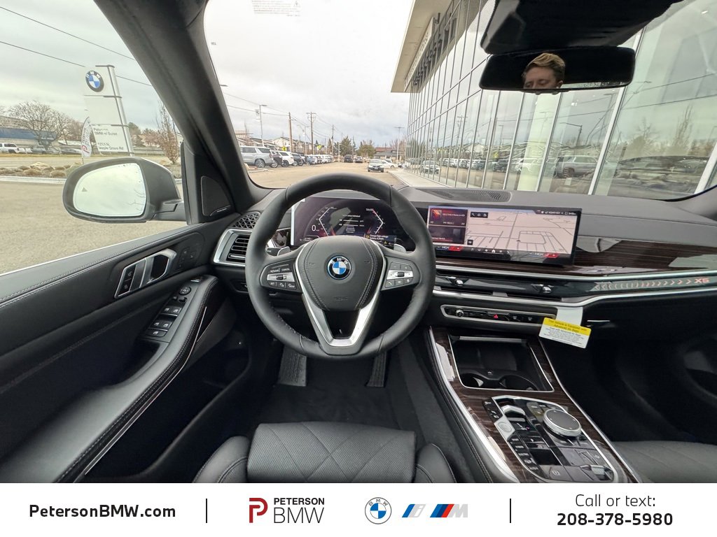 New 2026 BMW X5 xDrive50e image 14