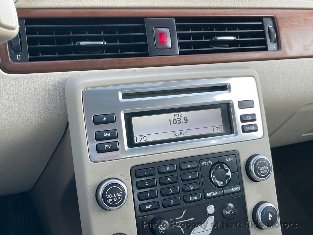 Used 2008 Volvo S80 3.2 image 14