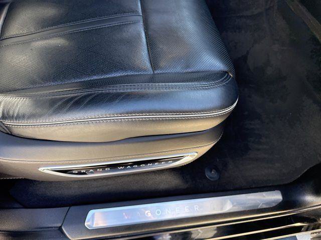 Used 2022 Jeep Grand Wagoneer Series II AWD/4WD image 42