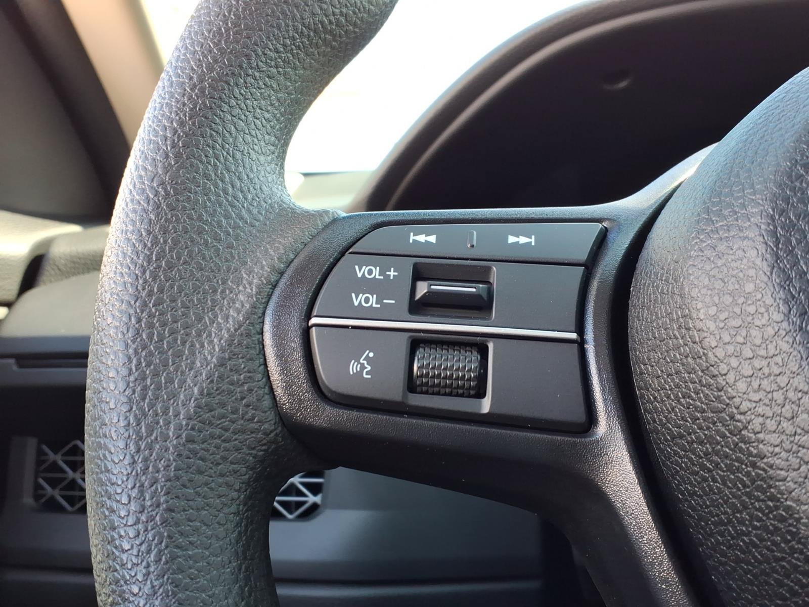 Certified 2024 Honda Accord EX image 25