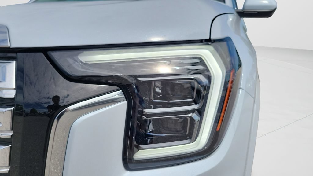Used 2026 GMC Terrain Denali AWD/4WD image 25