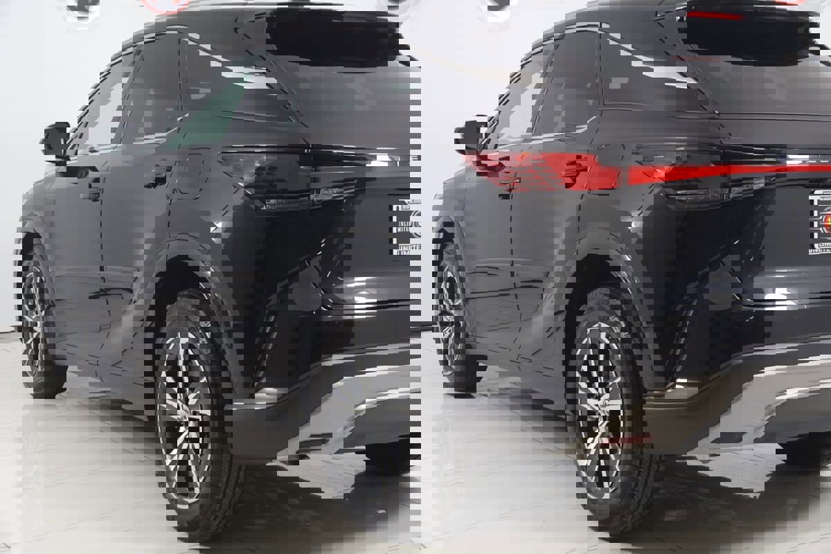 Used 2023 Lexus RX 350 Premium image 26