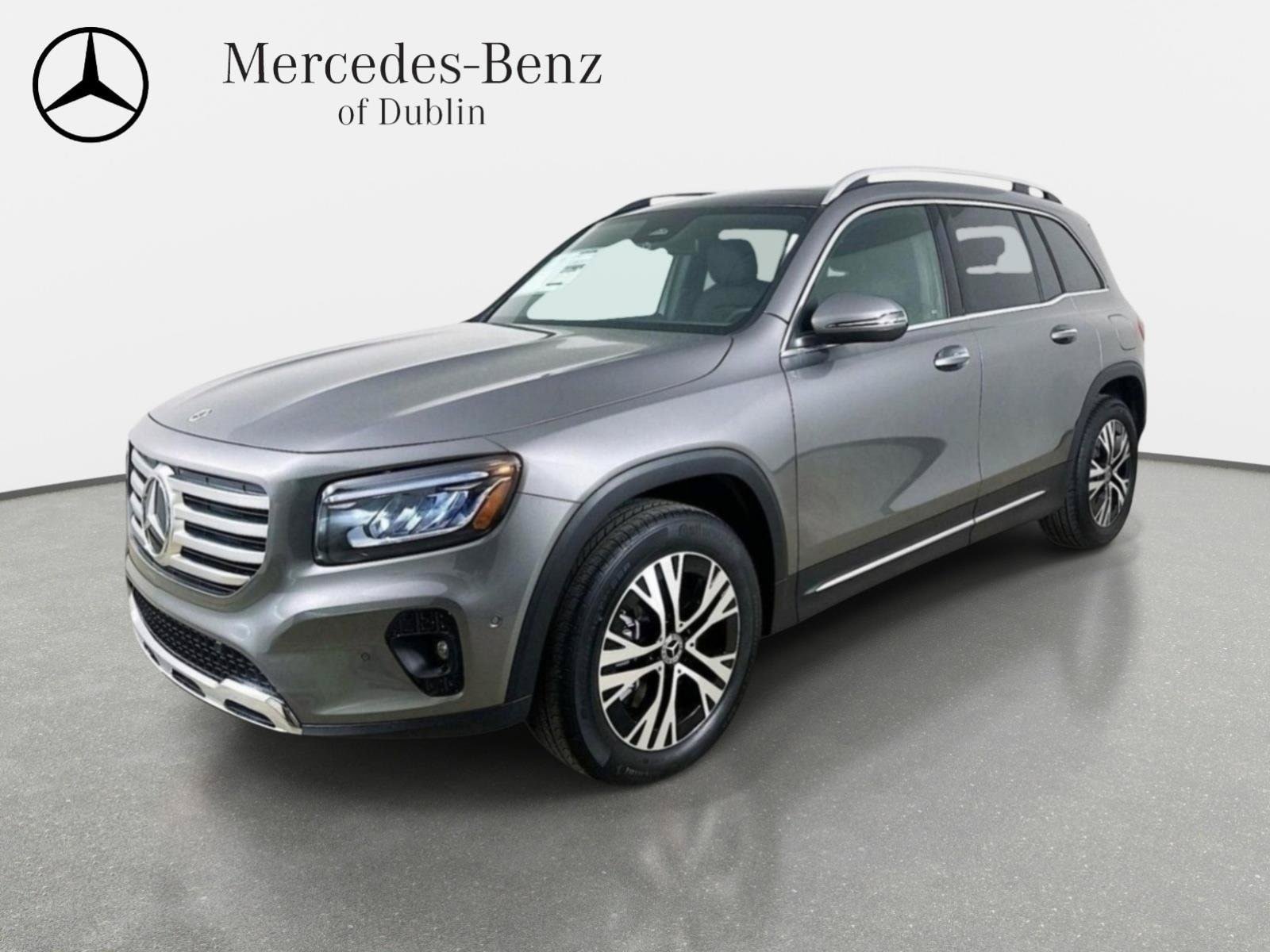 Used 2026 Mercedes-Benz GLB 250 4MATIC image 1