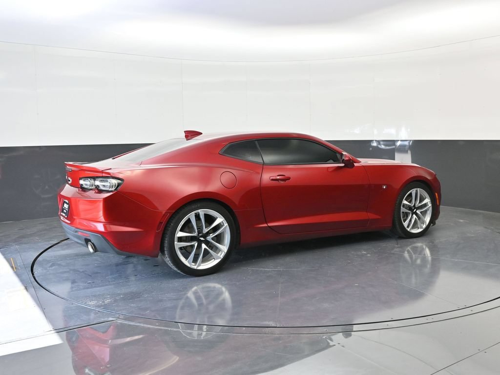 Used 2022 Chevrolet Camaro LT w/ RS Package RWD image 8