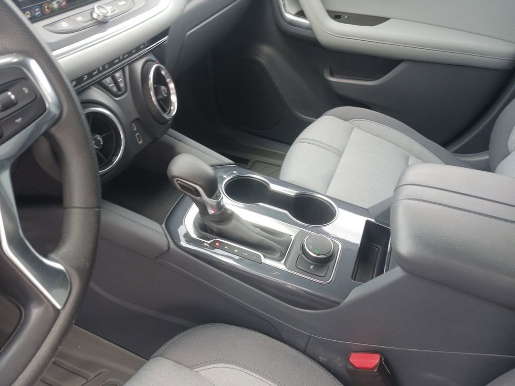 Used 2021 Chevrolet Blazer LT image 11