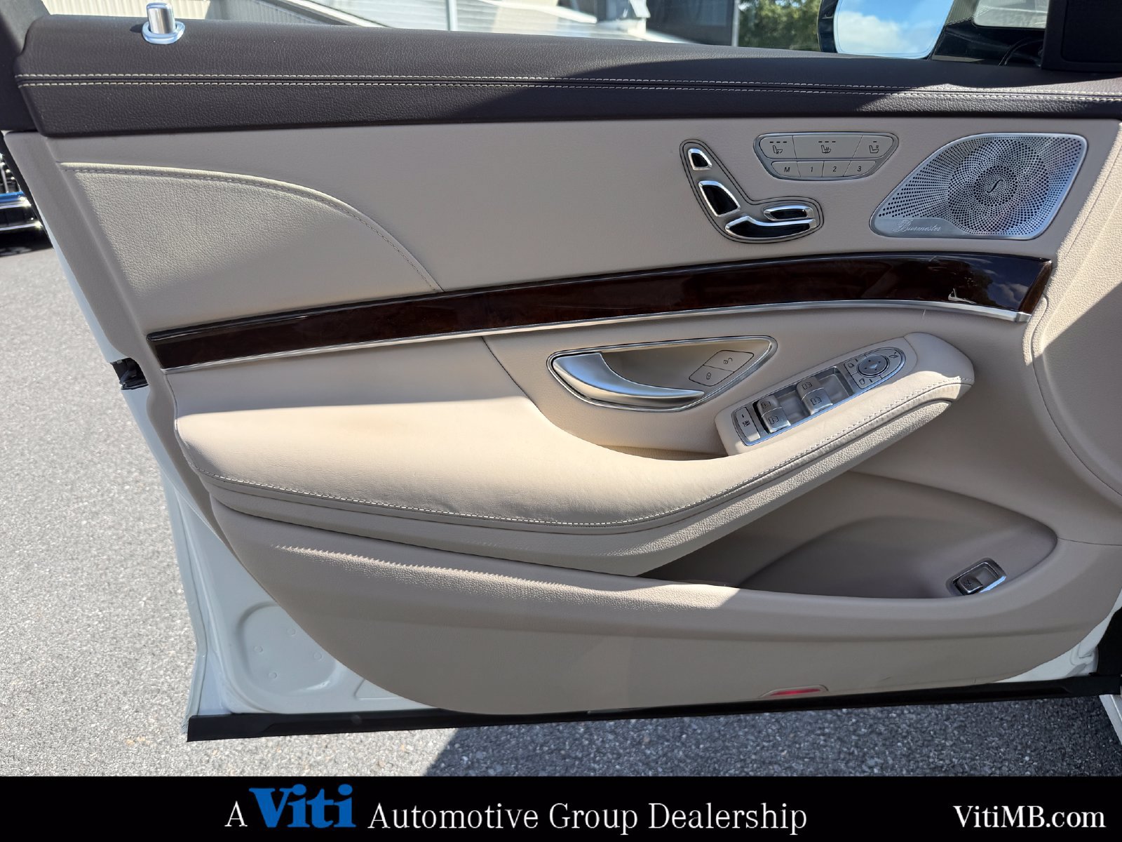 Used 2017 Mercedes-Benz S 550 4MATIC Sedan image 16