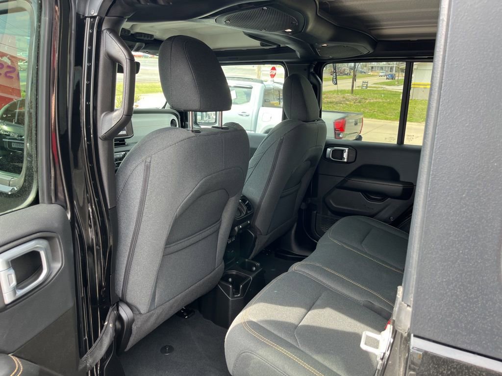 Used 2024 Jeep Wrangler Sahara w/ Technology Group image 25