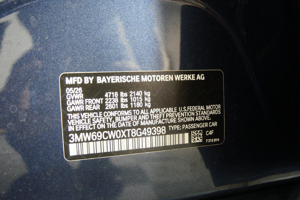 Used 2026 BMW 330i Sedan w/ M Sport Package RWD image 24