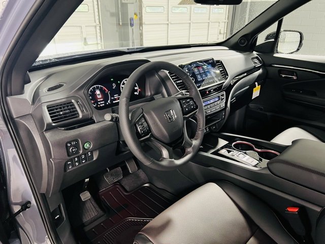 New 2026 Honda Ridgeline Black Edition image 23