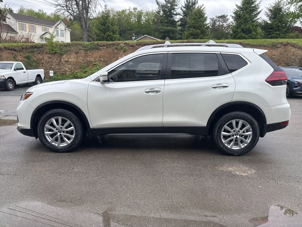 Used 2020 Nissan Rogue SV AWD/4WD image 6