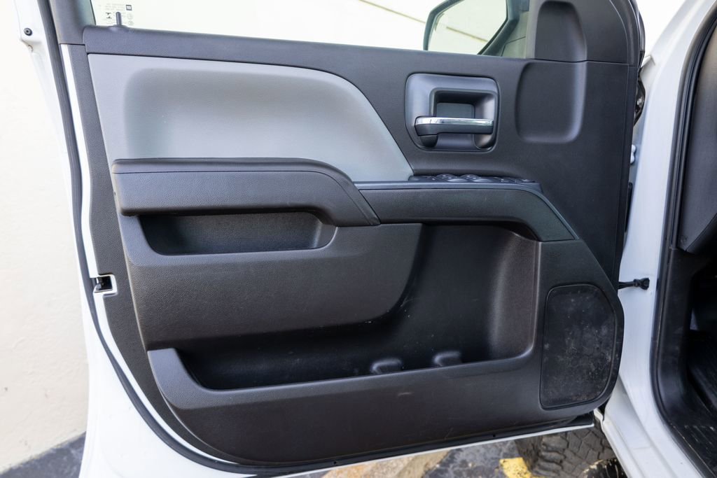 Used 2017 Chevrolet Silverado 2500 W/T w/ WT Fleet Convenience Package image 18