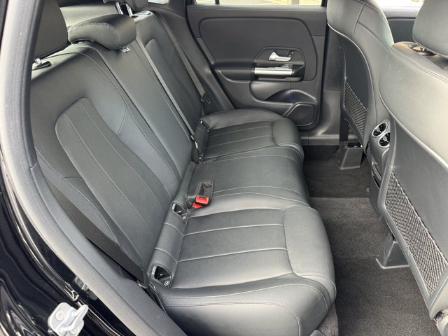 Used 2023 Mercedes-Benz GLA 250 image 8