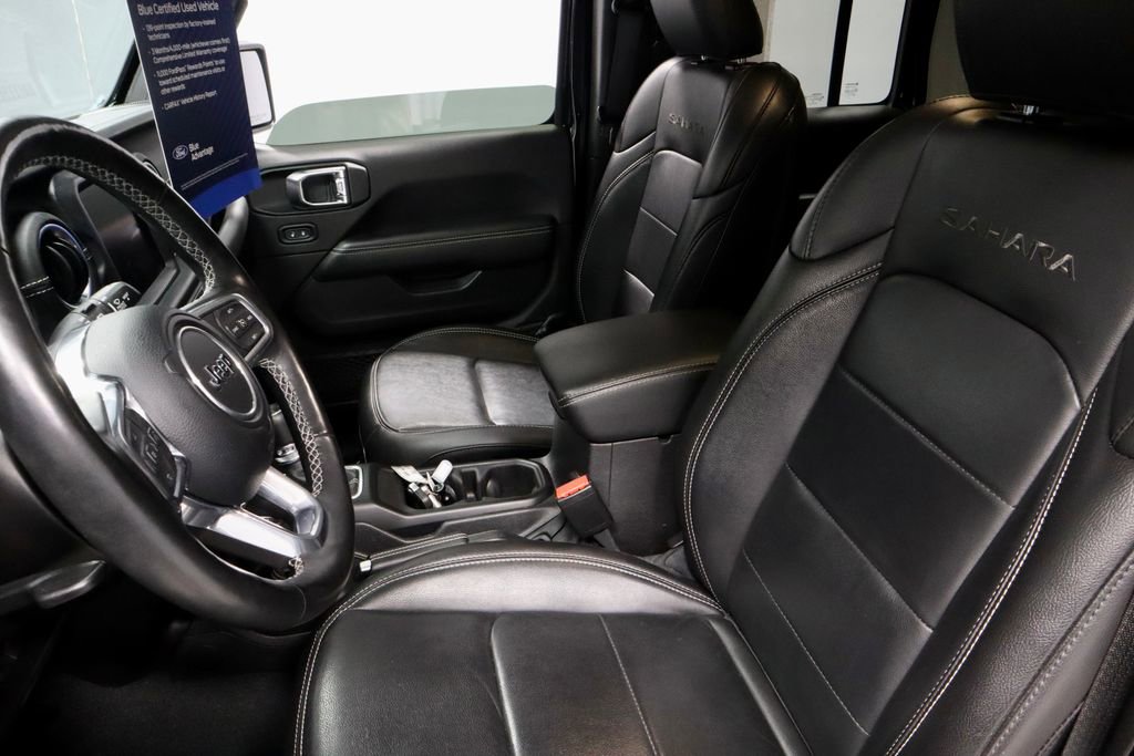 Used 2023 Jeep Wrangler Unlimited Sahara w/ Cold Weather Group AWD/4WD image 25