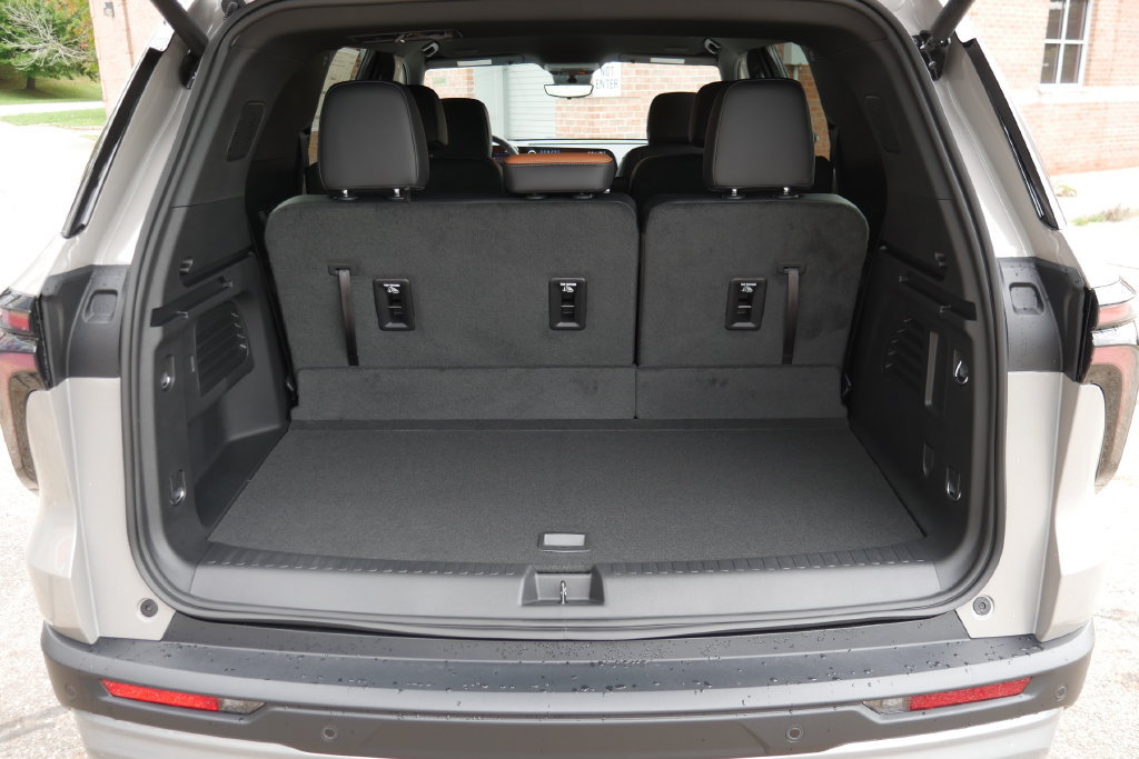 New 2027 Chevrolet Traverse Z71 AWD/4WD image 7