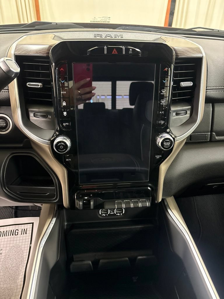 Used 2020 RAM 2500 Laramie RWD image 12