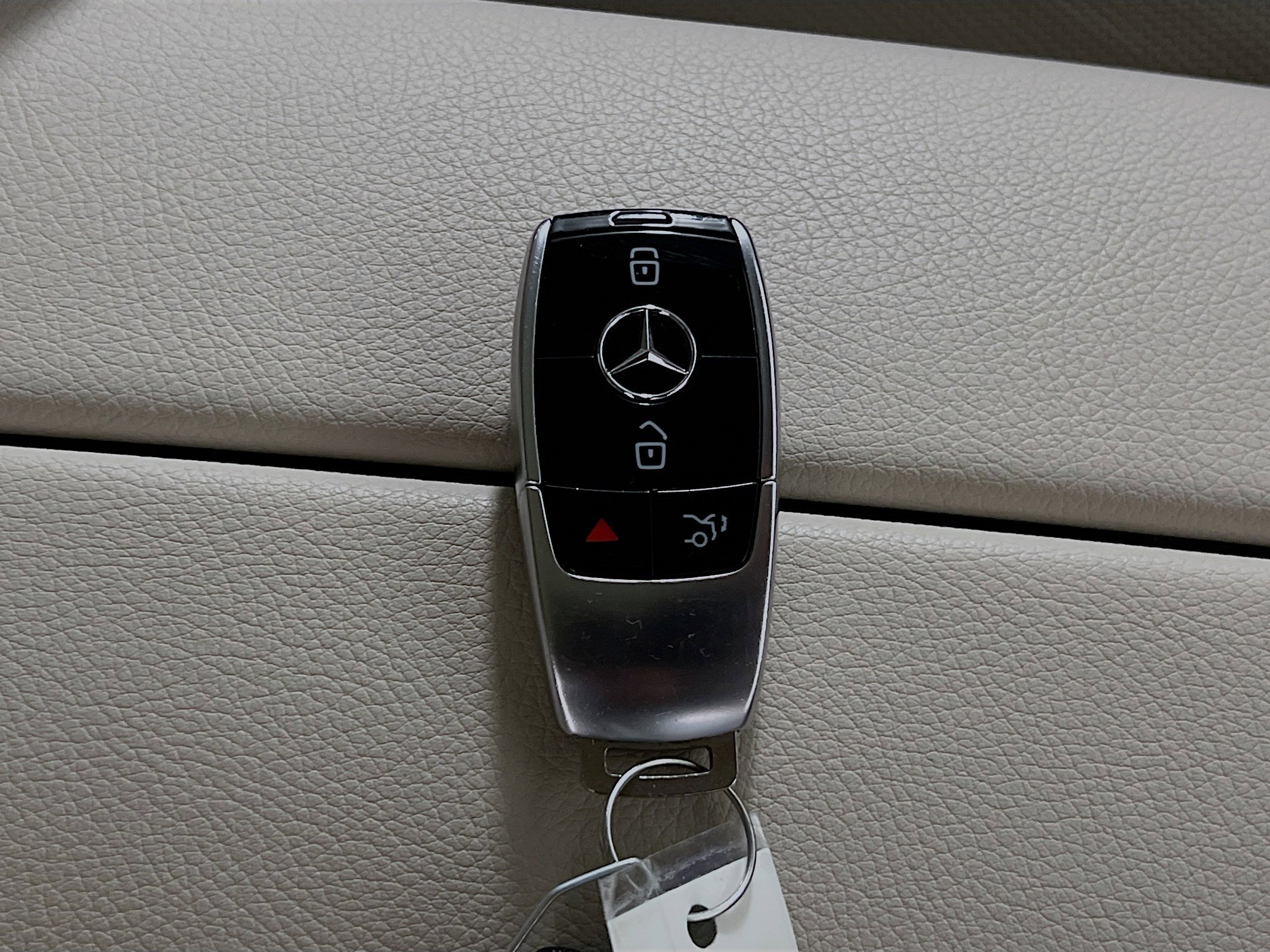 Used 2022 Mercedes-Benz E 450 Coupe image 35