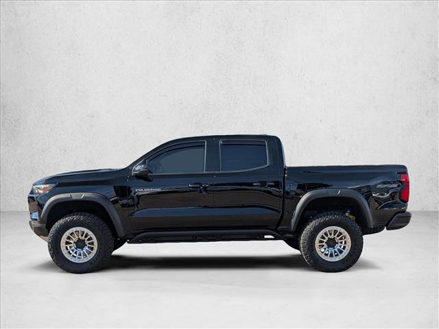 Used 2024 Chevrolet Colorado ZR2 w/ Safety Package AWD/4WD image 9
